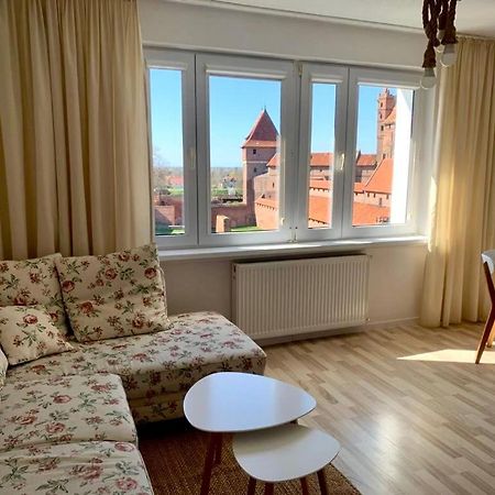 Widok Zamku O Poranku Apartment Malbork Ngoại thất bức ảnh